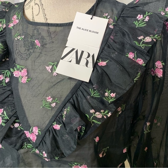 🛍Bundle sale🛍Zara M Chiffon Embroidered Ruffled Blouse floral sheer - Picture 6 of 8